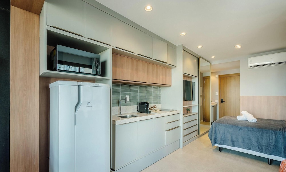 Stay With Style and Convenience in Salvador LIV