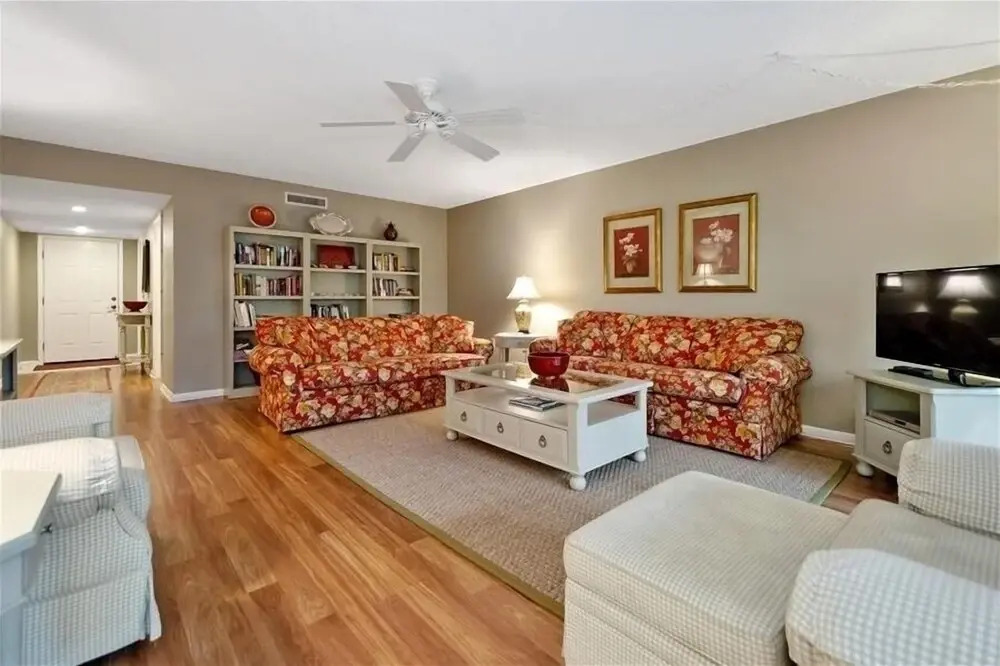 Sea Oats 123 2 Bedroom Condo by RedAwning