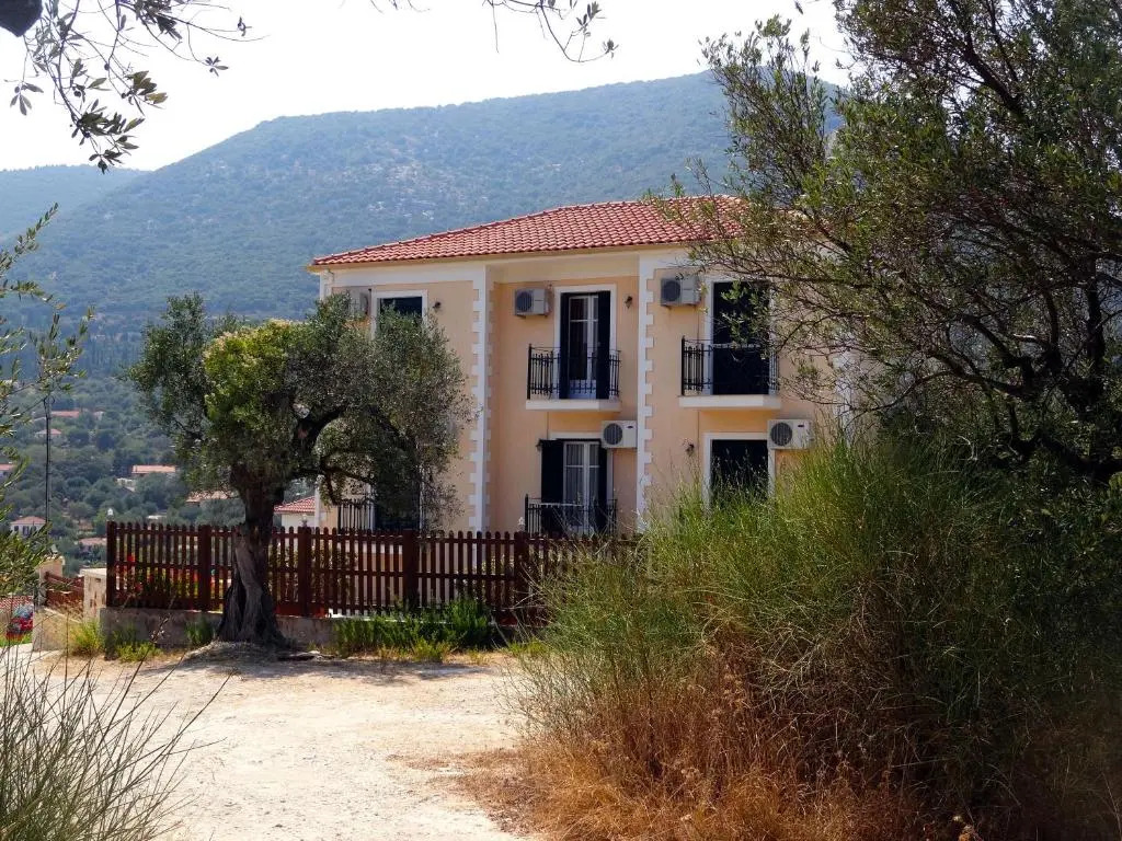 Iriana Village Inn