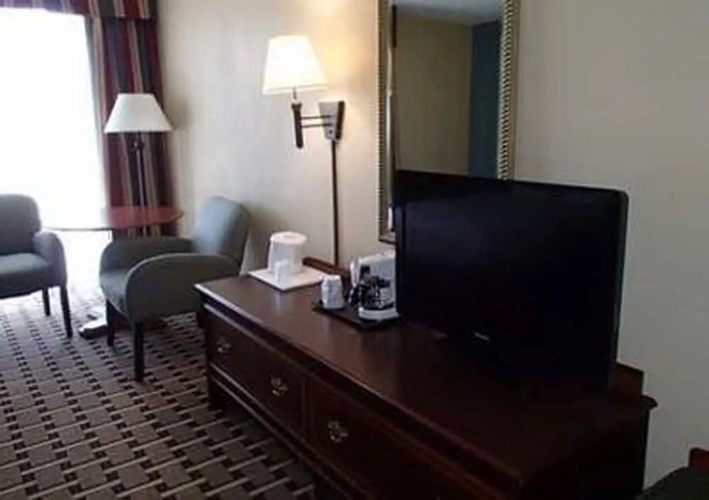 Clarion Inn