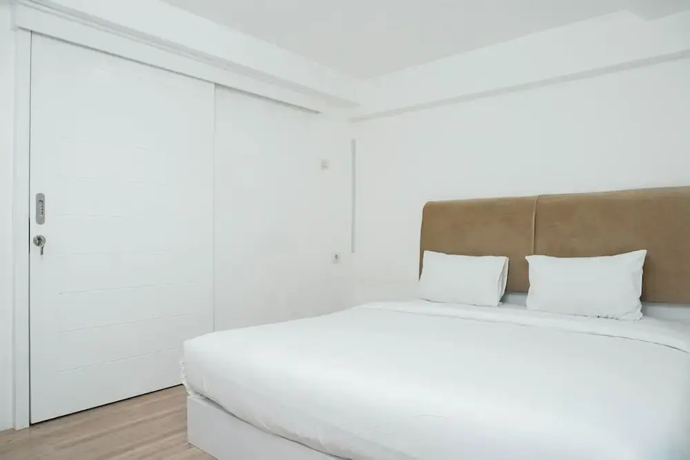 Relax 1BR Apartment at Menteng Square