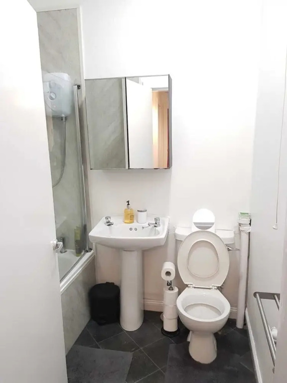 Convenient, Clean and Comfortable Flat #2