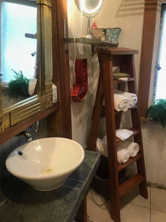 Bluff Hill Bed & Breakfast
