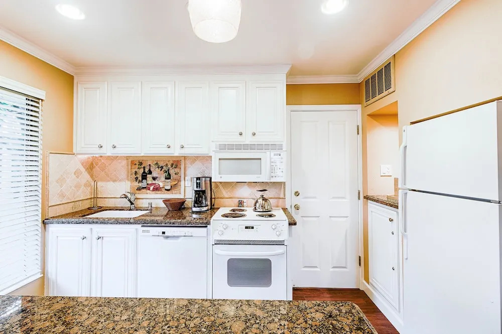 Romance off the Silverado in Napa by RedAwning