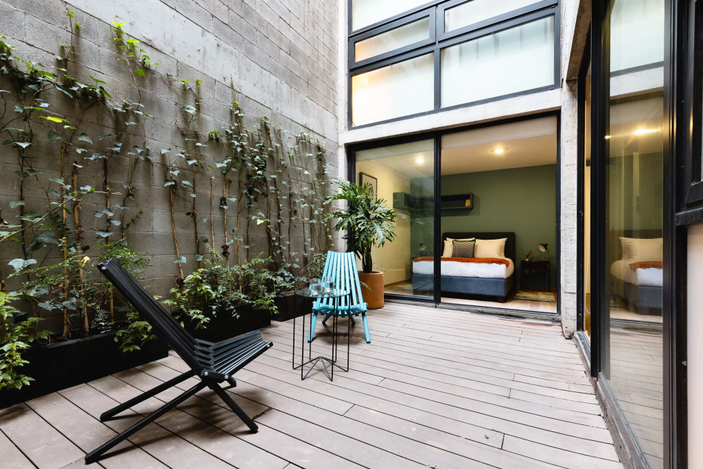 Casai Huge and Incredible 2BR 2BA Apt in the Heart of La Condesa