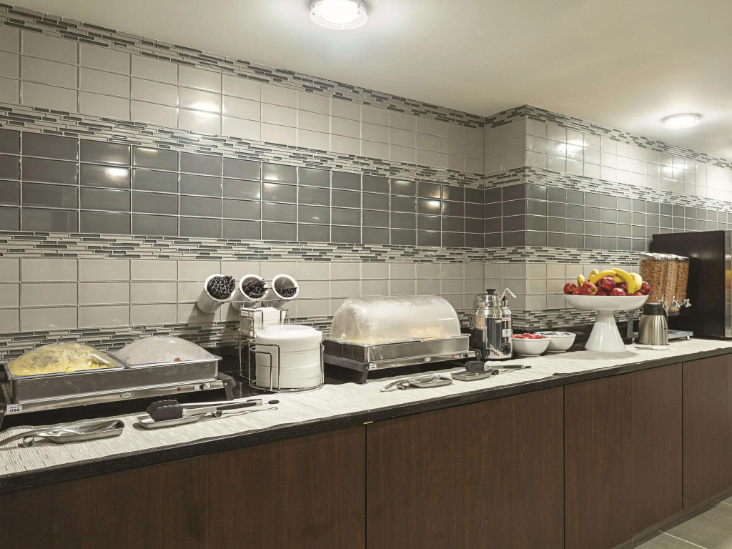 La Quinta by Wyndham Baltimore BWI Airport