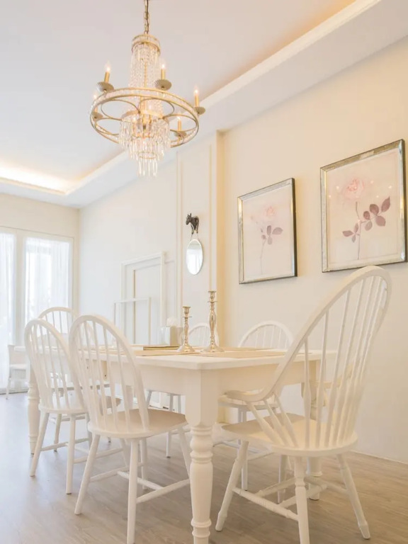 ibebe Light French B&B