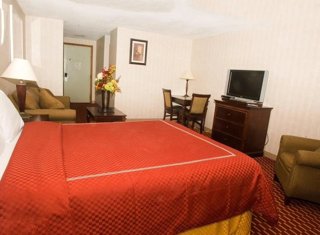 Hampton Falls Inn
