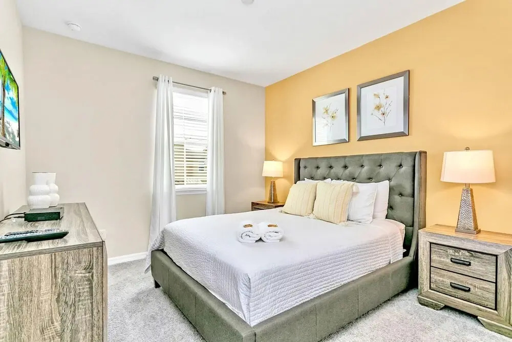 7BR Luxury Home With Hot Tub Private Pool BBQ