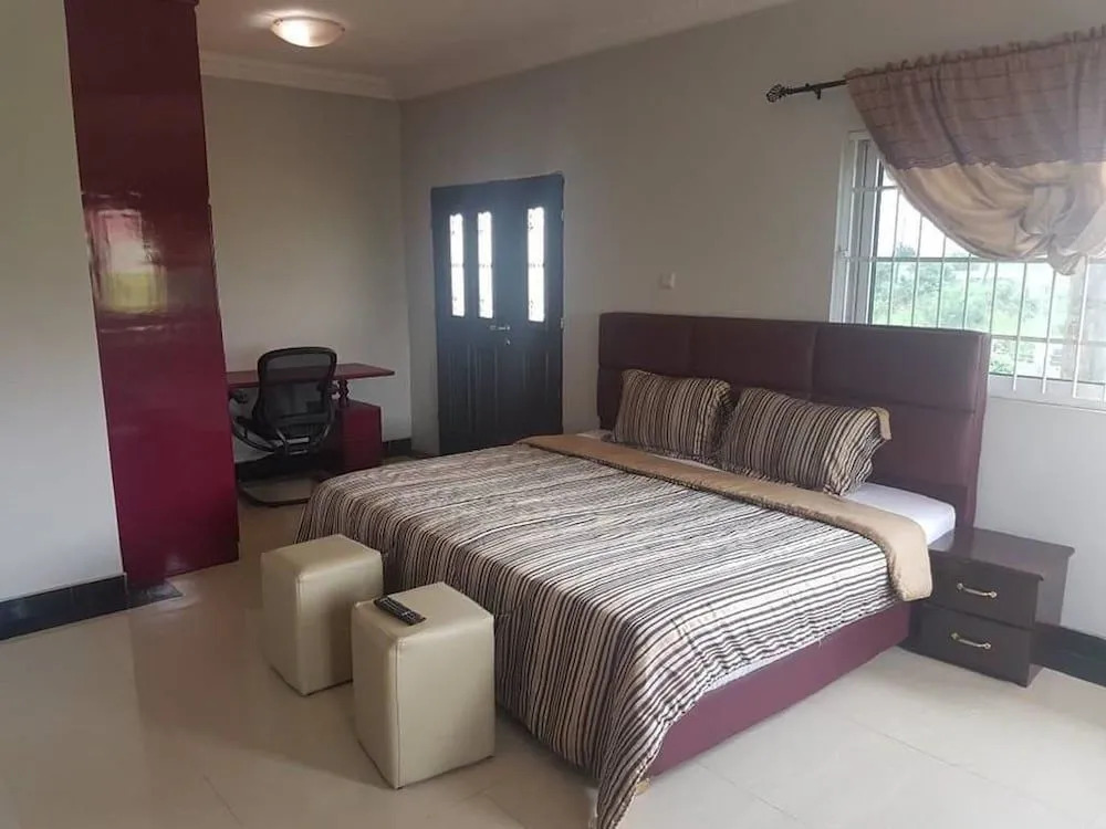 Royal Kamak Hotel
