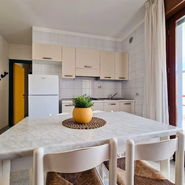 Modern and Comfy Flat Near the sea
