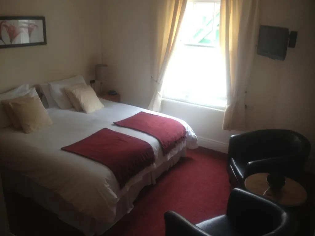 Kingsholm Guest House
