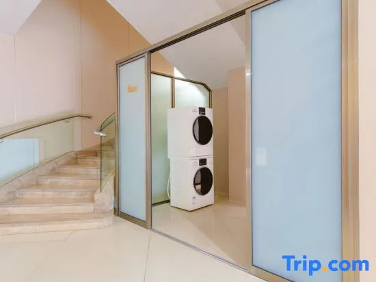 Taizhou xuanyuange Hotel (Linhai Yintai City store)