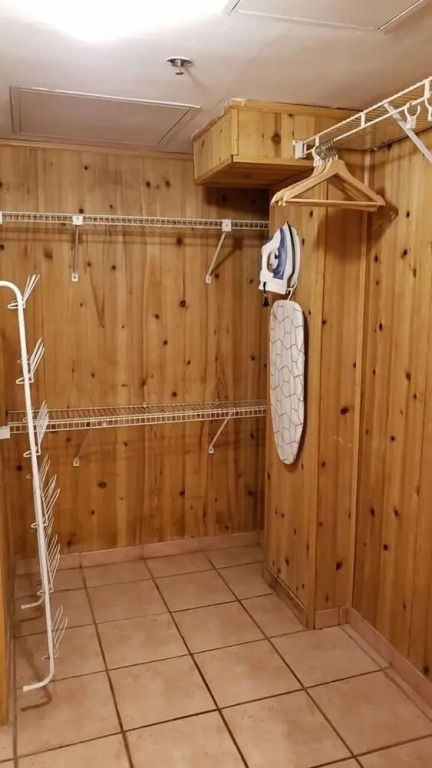 Beautiful Ocean Side Studio With Kitchenette, 10 min From South Beach