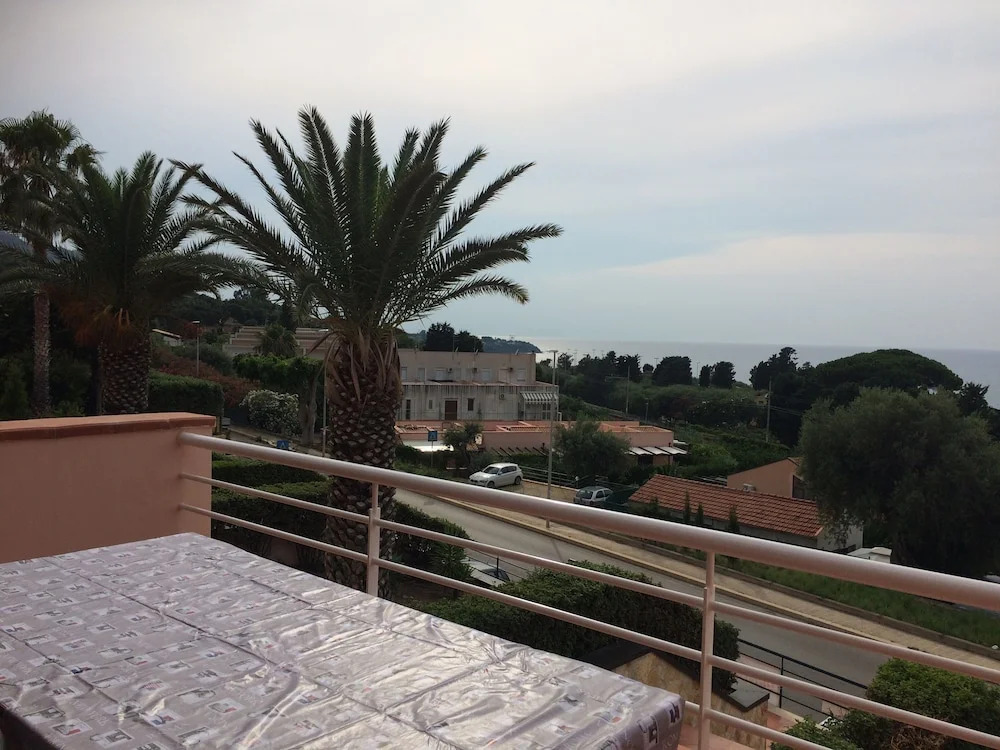 Residence Magabù 14