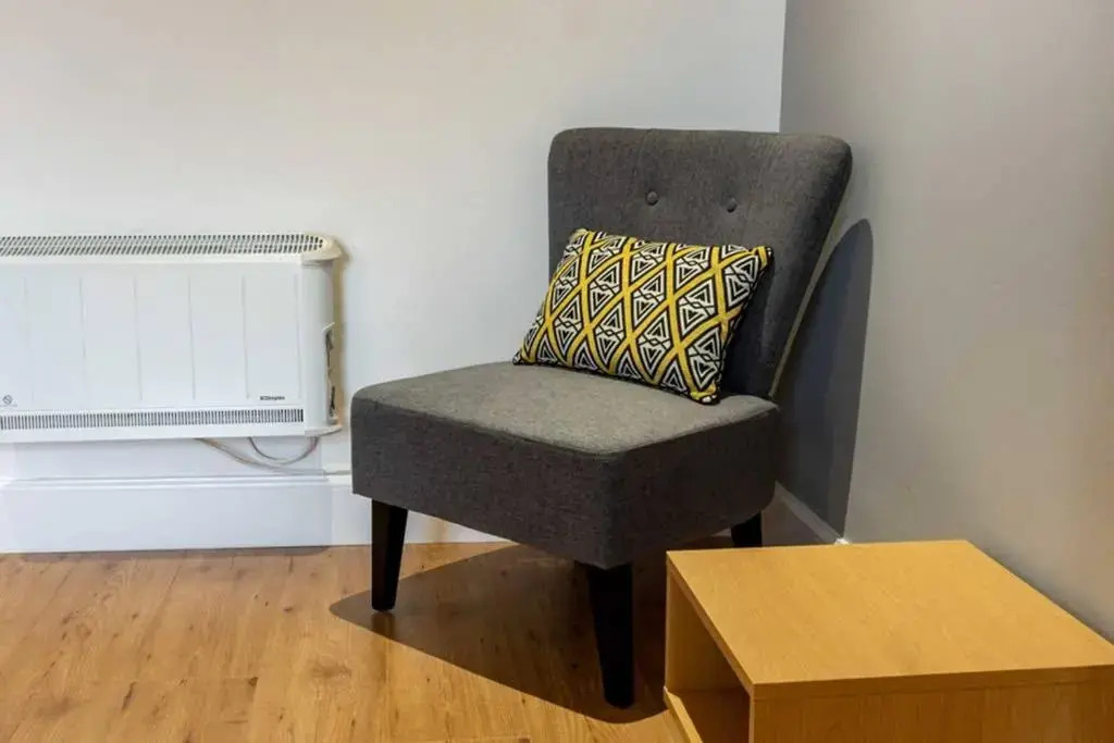 ☆Bright Apartment, Near University + City Centre☆