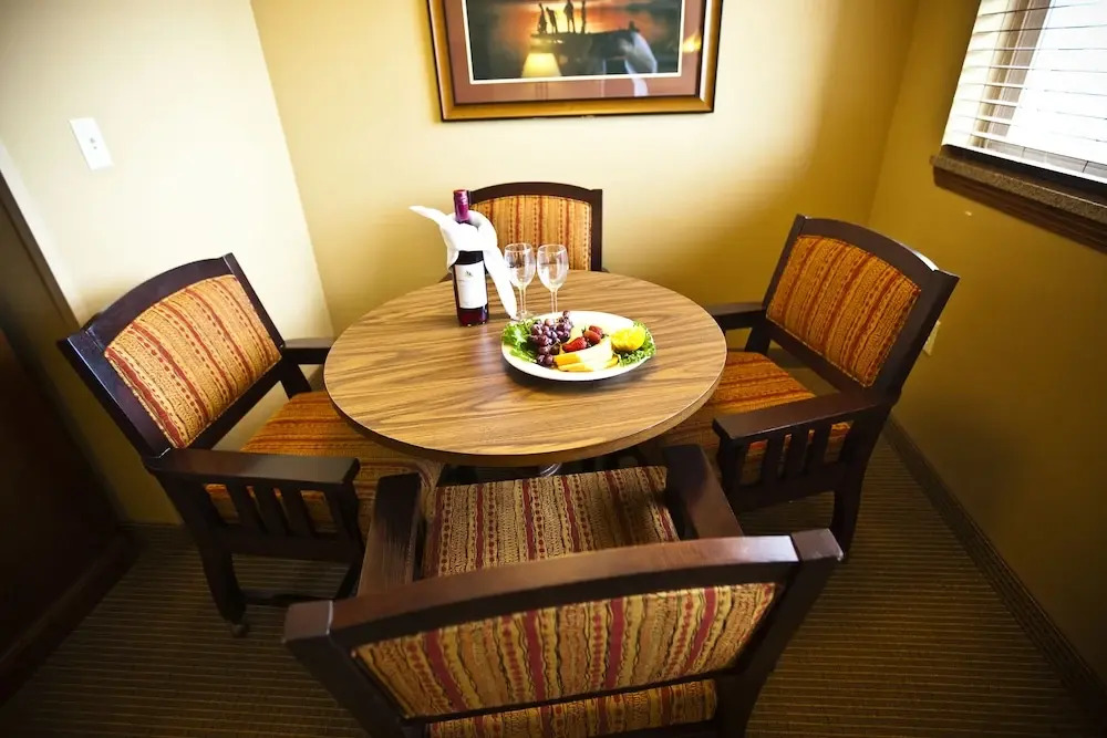 Honey Creek Resort