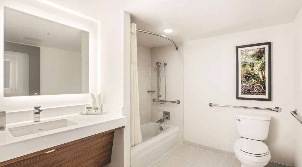 DoubleTree by Hilton New Orleans