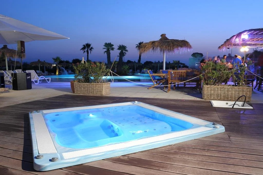 Viar Beach Club