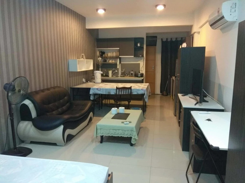 Private Guest Studio Homestay