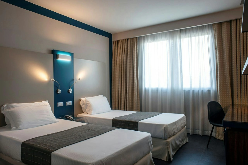 La Meridiana Bleisure Hotel