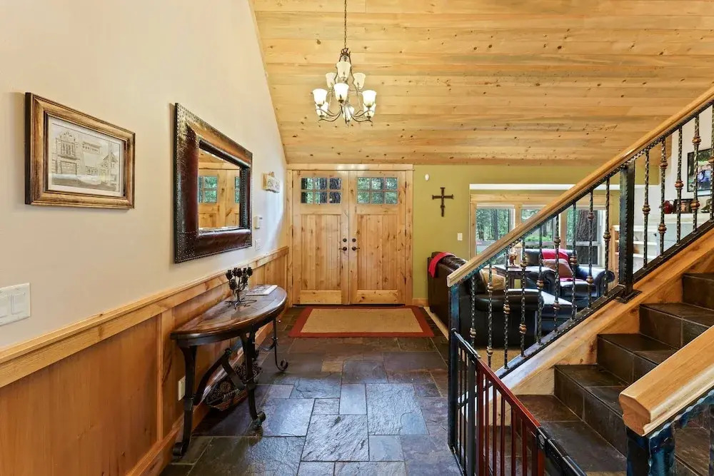 4 Red Fir 6 Bedroom Home