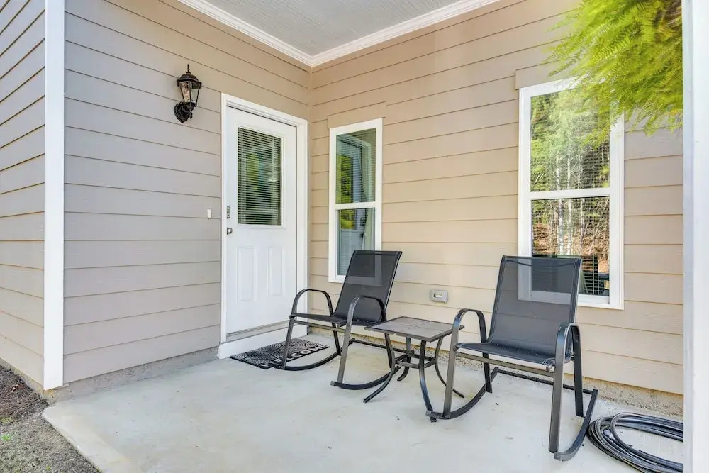 World Cup ATL Home Base w/ Patio in Orchard Knob!