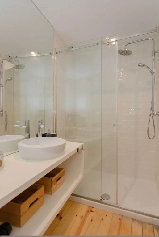 Liiiving in Porto - Silver Light Apartment