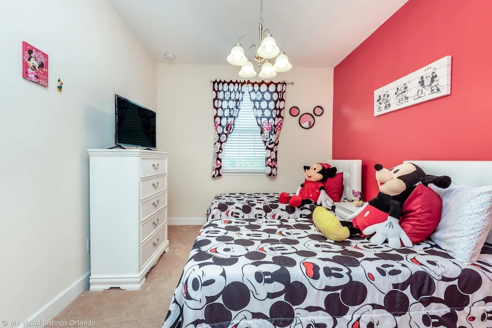 430cd Magical 4 Bedroom 4.5 Bathroom Town Home