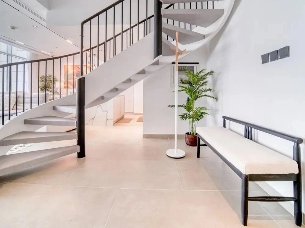 Luxe and Modern Duplex in Difc