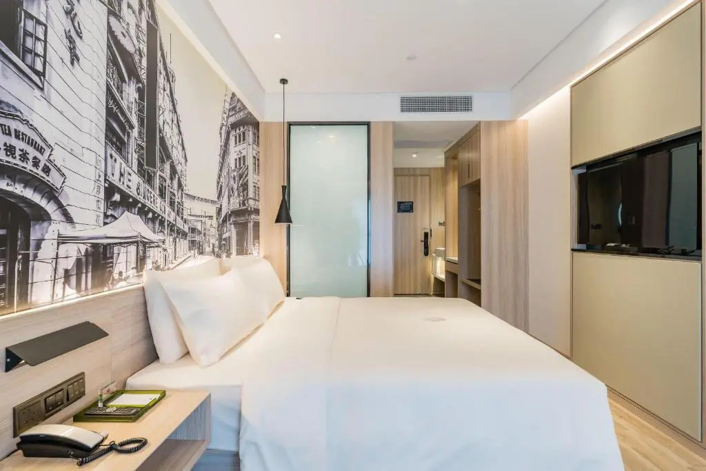 Atour Hotel Shanghai Hongqiao Korea Street