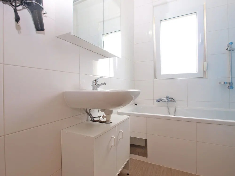 Apartment 1432