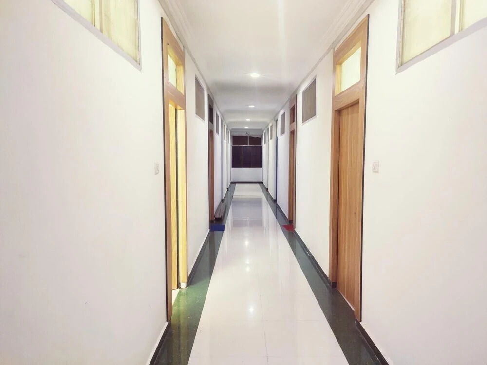 Hotel Parth