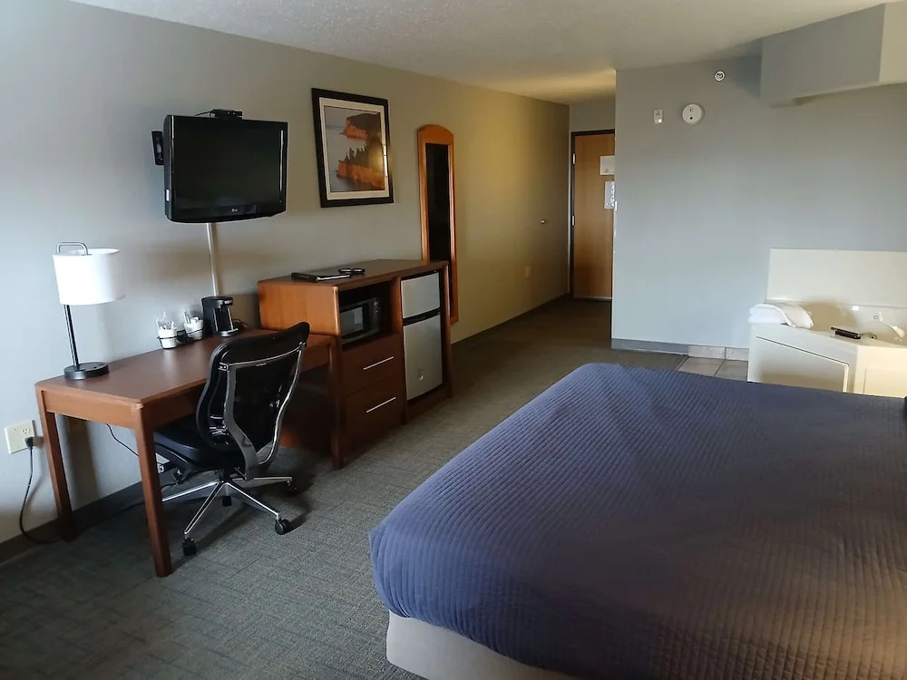 Americinn Silver Bay