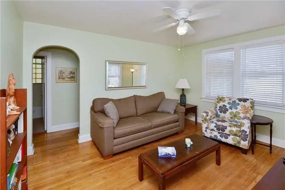 Starfish Cottage - Two Bedroom Home