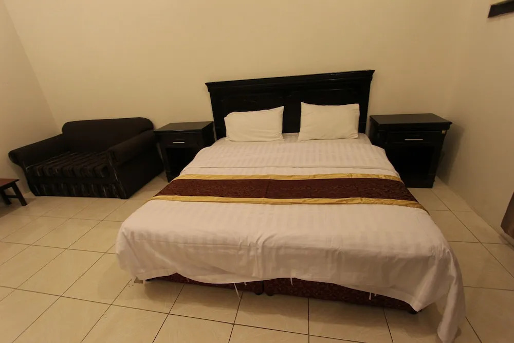 Mayar Al Alamia Furnished Apartments  2