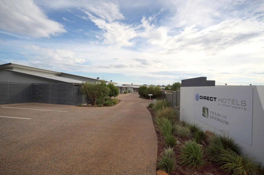 Direct Collective - Villas on Rivergum