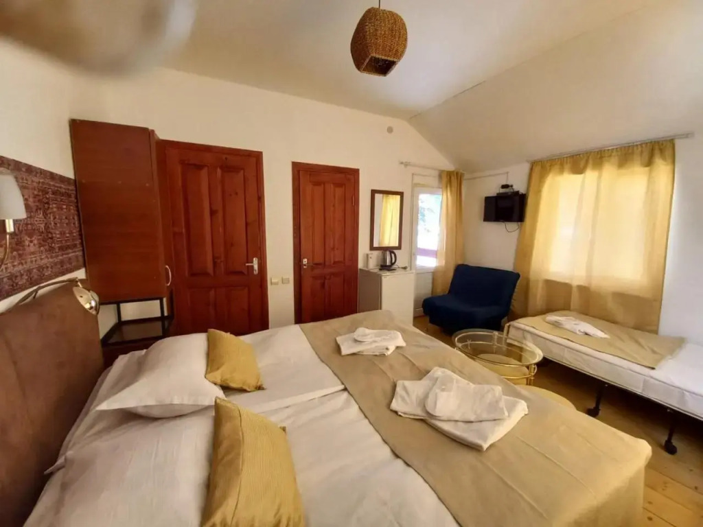 Boutique Hotel Shale