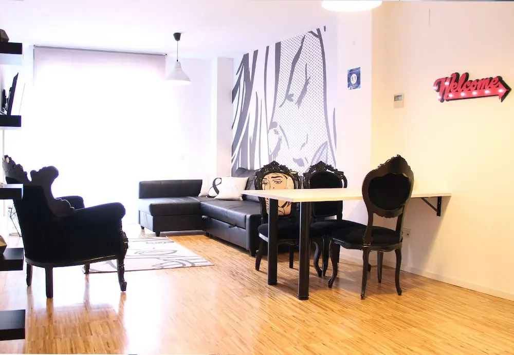 7rooms7 Gran Via Madrid Apartments