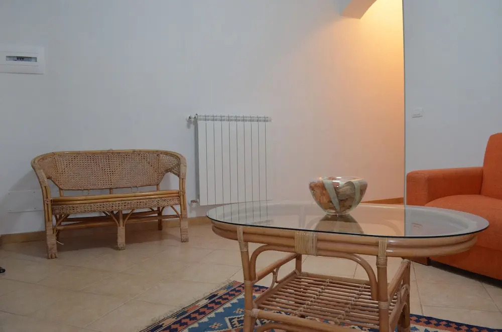 IzzHome Orange