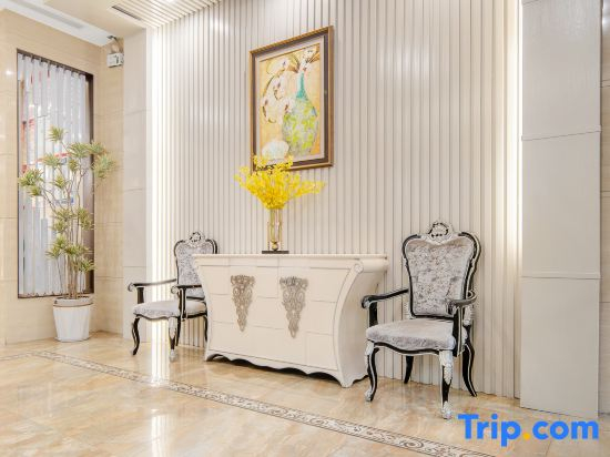 Junyi Zhijia Hotel