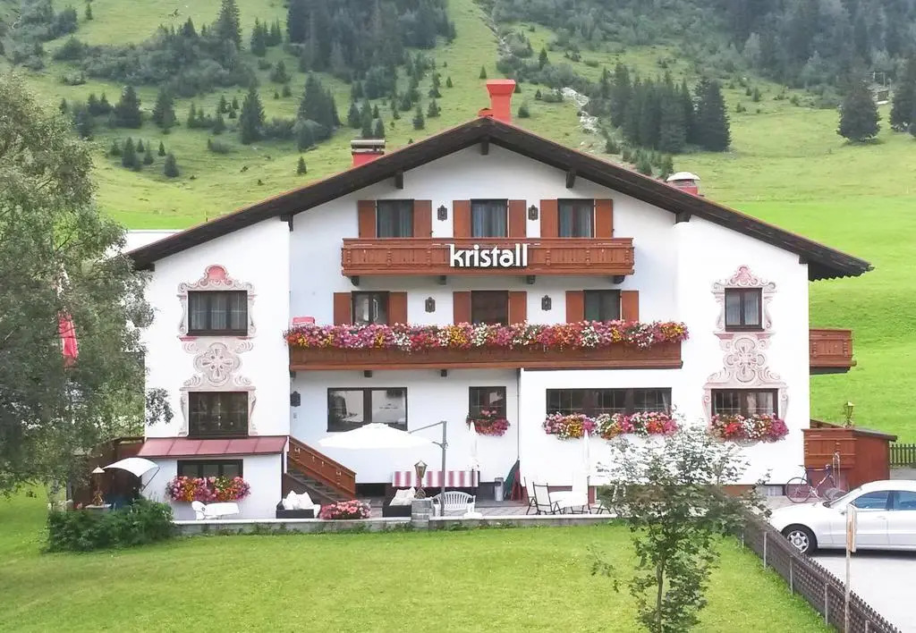 Hotel Kristall