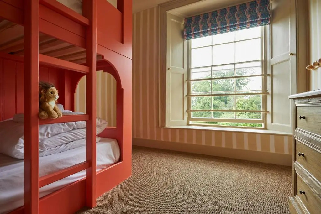 The Retreat, Elcot Park