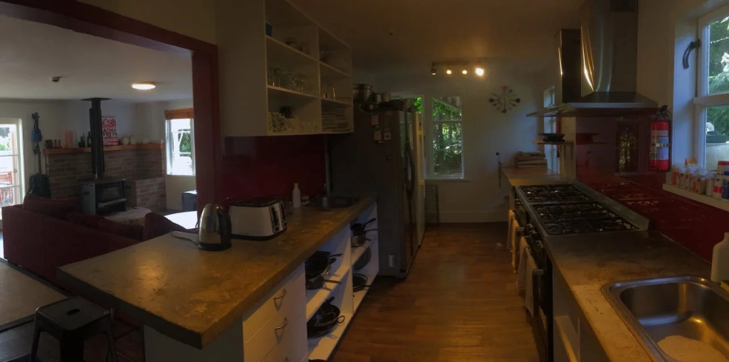 Hekerua Lodge Boutique Backpackers