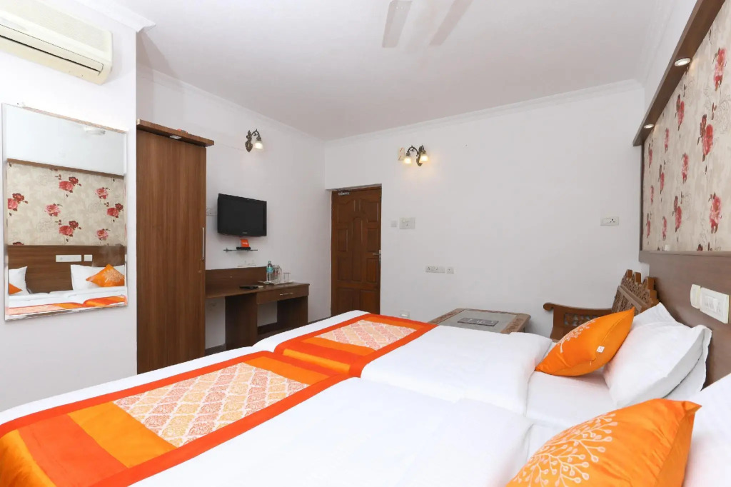 The Oriental Business Hotel