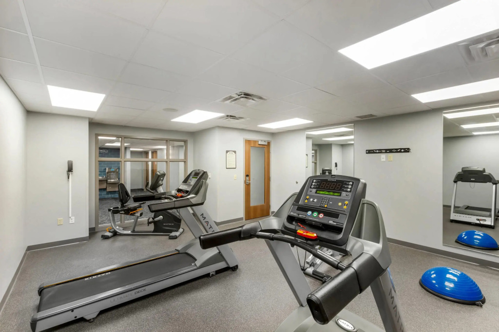 The Harborview on Lake Michigan, an Ascend Collection Hotel