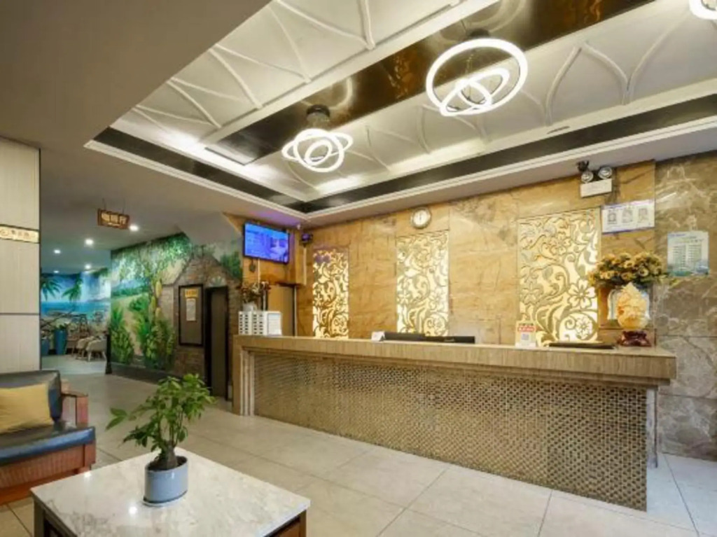 Weijia Hotel (Wanning High-Speed Railway Station Municipal Government)