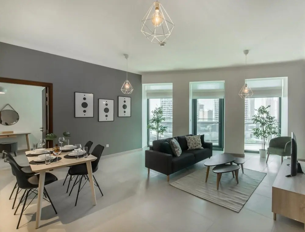 5 Apt in Architectural Marvel of Dubai