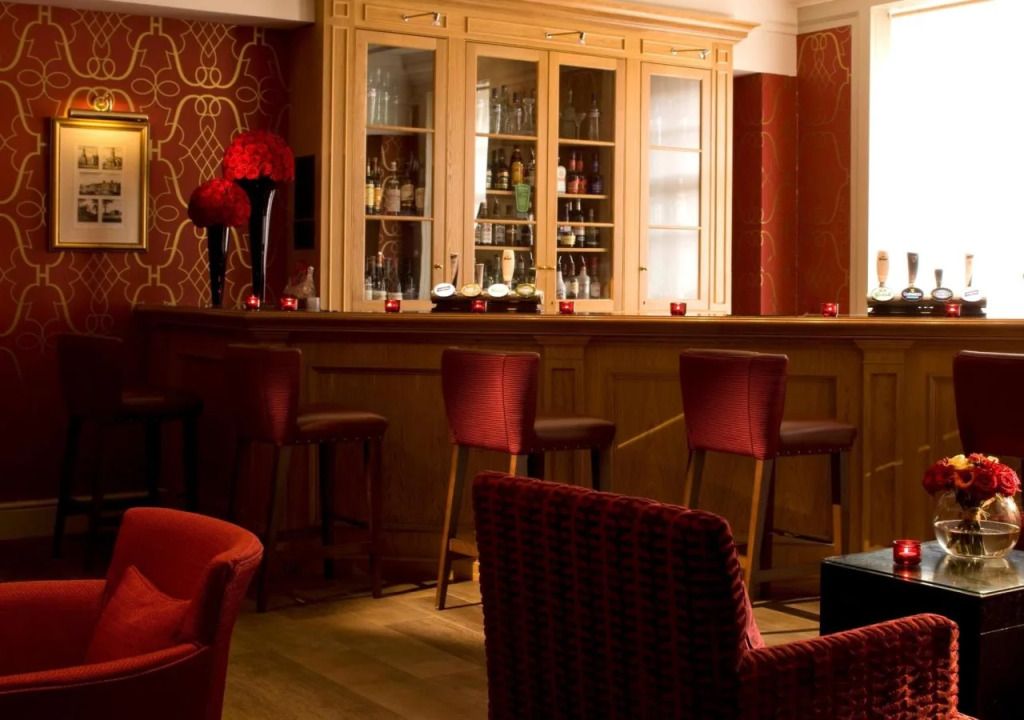 De Vere Devonport House