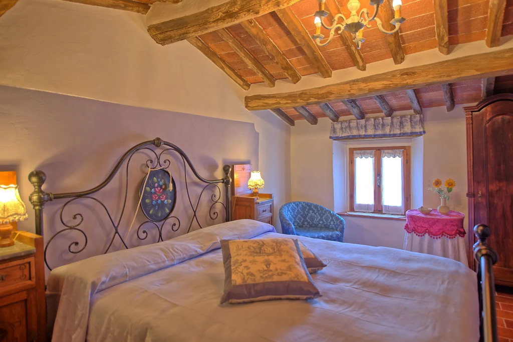 Casale di Cozzile by PosarelliVillas